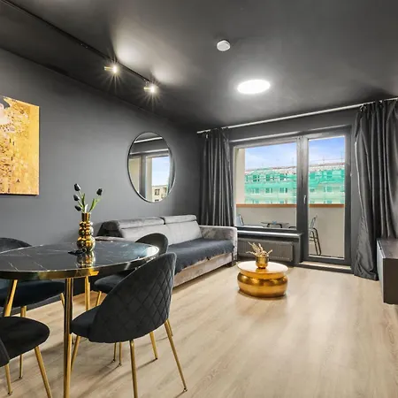 Lam Klimt - Ac - Balcony * Bratislava